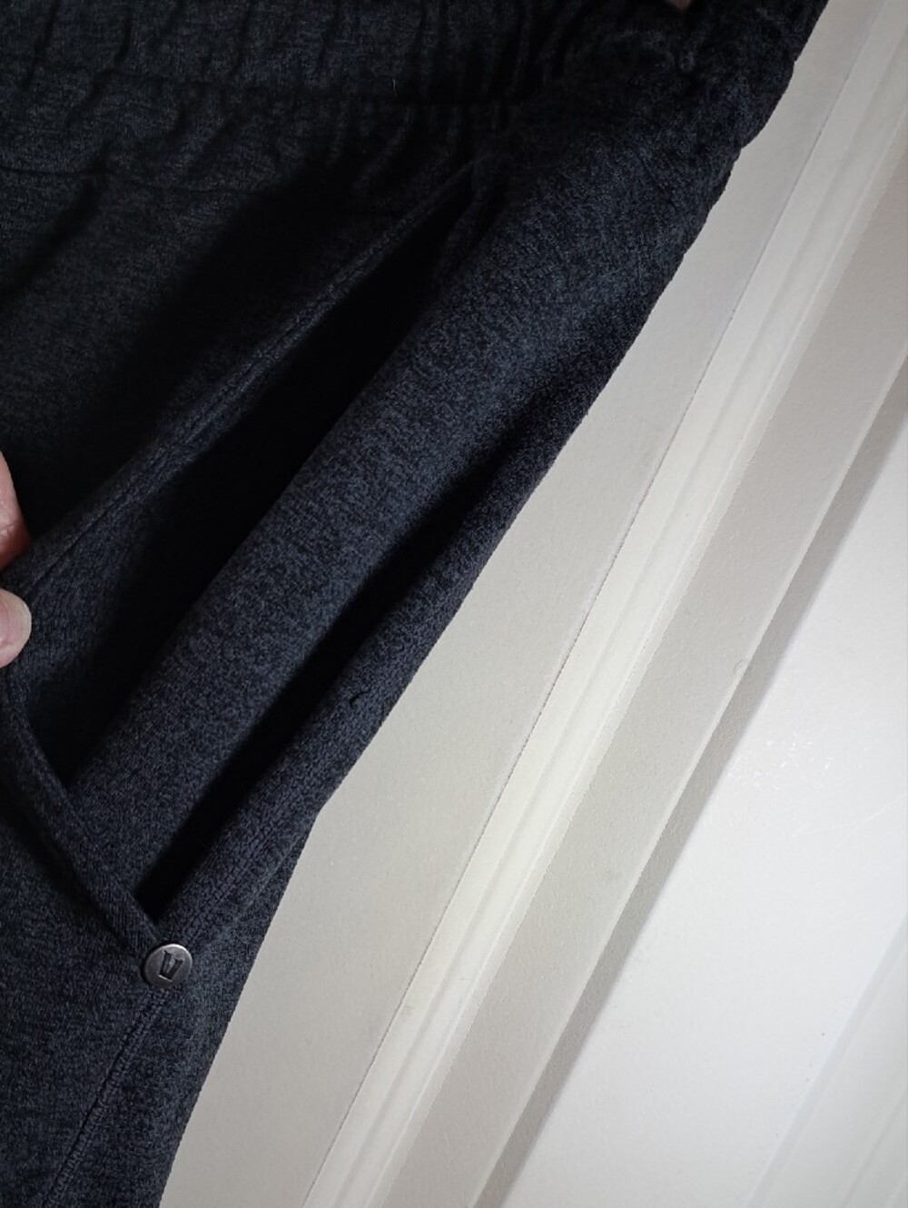 Vuori Charcoal Gray Men’s Performance Joggers - Picture 6 of 9
